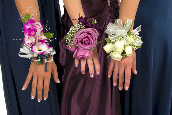 12470 Prom